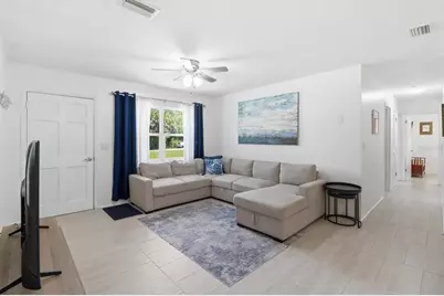 7635 W 7 Rivers Drive, Crystal River, FL 34429 - Photo 2