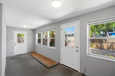 5127 4th Avenue S, Saint Petersburg, FL 33707 - Photo 26
