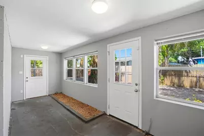 5127 4th Avenue S, Saint Petersburg, FL 33707 - Photo 28