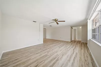 7825 Hawthorn Drive, Port Richey, FL 34668 - Photo 8