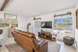 2125 W Hiawatha St, Tampa, FL 33604 - Photo 16