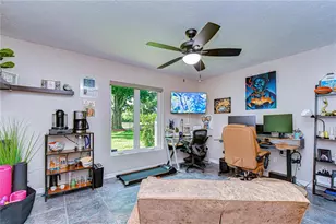 1015 Ventana Dr, Ruskin, FL 33573 - Photo 22