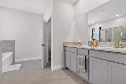 152 Bright Ibis Avenue, Apollo Beach, FL 33572 - Photo 18