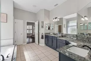 10243 Shadow Branch Dr, Tampa, FL 33647 - Photo 34