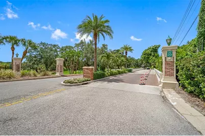 220 Belleview Boulevard #108, Belleair, FL 33756 - Photo 34