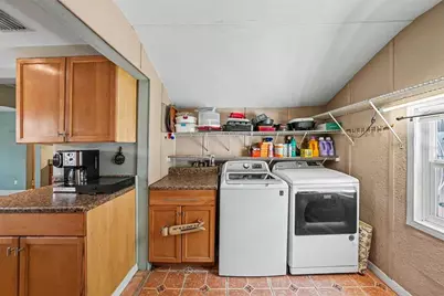 2827 9th Avenue N, Saint Petersburg, FL 33713 - Photo 12