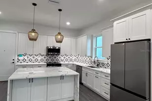 1525 29th Ave N, Saint Petersburg, FL 33704 - Photo 8