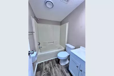 4300 Meadow Ridge Avenue, Mulberry, FL 33860 - Photo 18