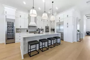 8532 Beechlake Ct, Sarasota, FL 34240 - Photo 12