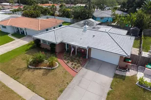 5676 Williams Blvd, Seminole, FL 33772 - Photo 2