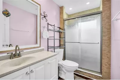 5676 Williams Boulevard, Seminole, FL 33772 - Photo 28