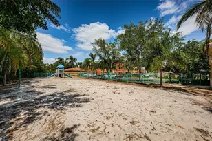 2757 Via Cipriani, Clearwater, FL 33764 - Photo 96