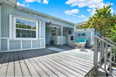 15656 1st Street E, Redington Beach, FL 33708 - Photo 24