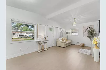 609 Fairmont Drive, Brandon, FL 33511 - Photo 12