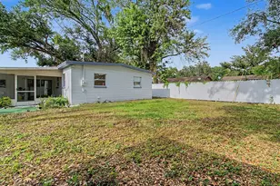 609 Fairmont Dr, Brandon, FL 33511 - Photo 38