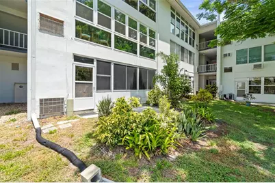 400 Glennes Lane #111, Dunedin, FL 34698 - Photo 32
