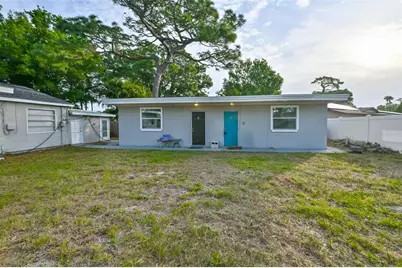 1956 McMullen Road #2, Largo, FL 33771 - Photo 2