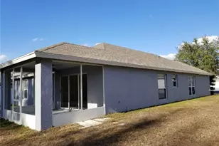 1424 Wylie Ct, Wesley Chapel, FL 33543 - Photo 18