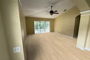 1424 Wylie Ct, Wesley Chapel, FL 33543 - Photo 24