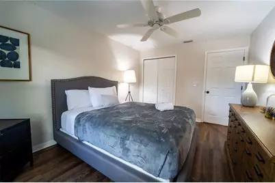 9621 N 46th Street, Tampa, FL 33617 - Photo 38