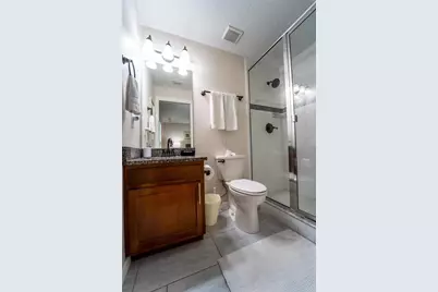 9621 N 46th Street, Tampa, FL 33617 - Photo 50