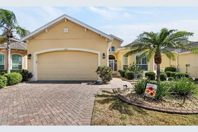 1525 Emerald Dunes Drive, Sun City Center, FL 33573 - Photo 2
