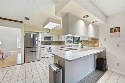 2804 Palamore Drive, Tampa, FL 33618 - Photo 10