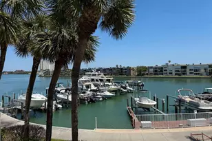 7560 Bay Island Dr S, South Pasadena, FL 33707 - Photo 32