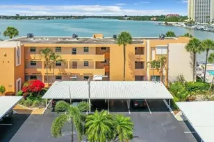 7560 Bay Island Dr S, South Pasadena, FL 33707 - Photo 2