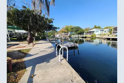 5418 Circle Drive, Weeki Wachee, FL 34607 - Photo 18
