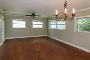 2277 S Lagoon Cir, Clearwater, FL 33765 - Photo 12