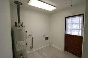 4109 E 99th Ave, Tampa, FL 33617 - Photo 24
