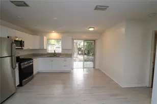 4109 E 99th Ave, Tampa, FL 33617 - Photo 6