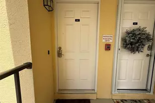 3001 58th Ave S, Saint Petersburg, FL 33712 - Photo 4