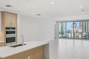 275 1st Ave S, Saint Petersburg, FL 33701 - Photo 32