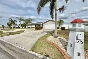 6316 Lake Sunrise Dr, Apollo Beach, FL 33572 - Photo 1