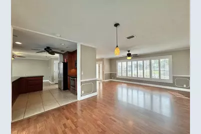 6316 Lake Sunrise Drive, Apollo Beach, FL 33572 - Photo 12
