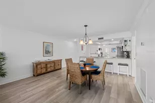 4740 Brittany Dr S, Saint Petersburg, FL 33715 - Photo 10