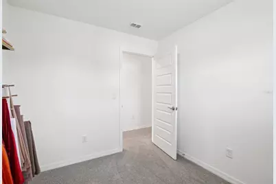 9508 Pyrenees Place, Seffner, FL 33584 - Photo 26