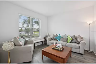 9508 Pyrenees Place, Seffner, FL 33584 - Photo 4