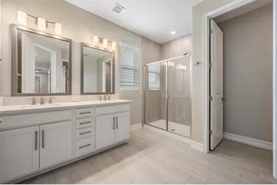 4830 Isola Court, Wesley Chapel, FL 33543 - Photo 16