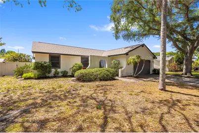 277 Overstreet Court, Palm Harbor, FL 34683 - Photo 2