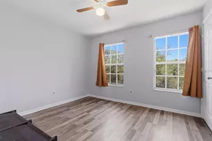 2049 Fiesta Ridge Ct, Tampa, FL 33604 - Photo 16
