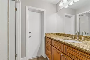 13691 Serena Dr, Largo, FL 33774 - Photo 20