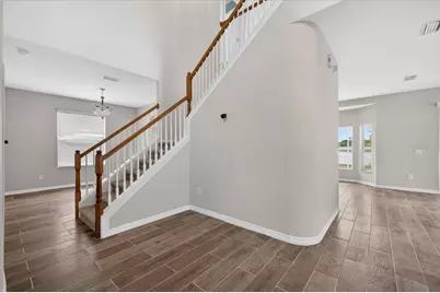 8405 Canterbury Lake Boulevard, Tampa, FL 33619 - Photo 6
