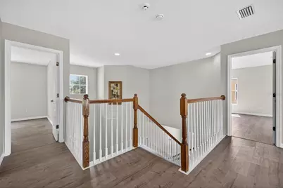 8405 Canterbury Lake Boulevard, Tampa, FL 33619 - Photo 26