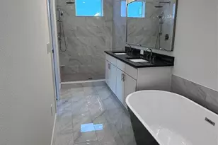 1531 29th Ave N, Saint Petersburg, FL 33704 - Photo 16