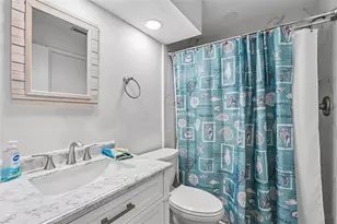 6085 Bahia Del Mar Blvd, Saint Petersburg, FL 33715 - Photo 20