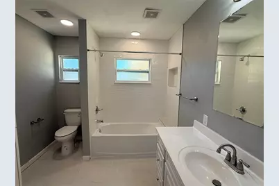 1908 W Saint Louis Street, Tampa, FL 33607 - Photo 6