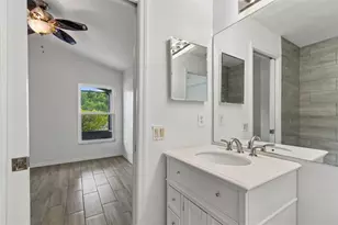30449 Tremont Dr, Wesley Chapel, FL 33543 - Photo 56
